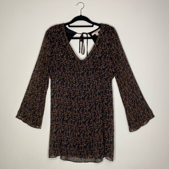 Floral dress - Picture 1 of 3